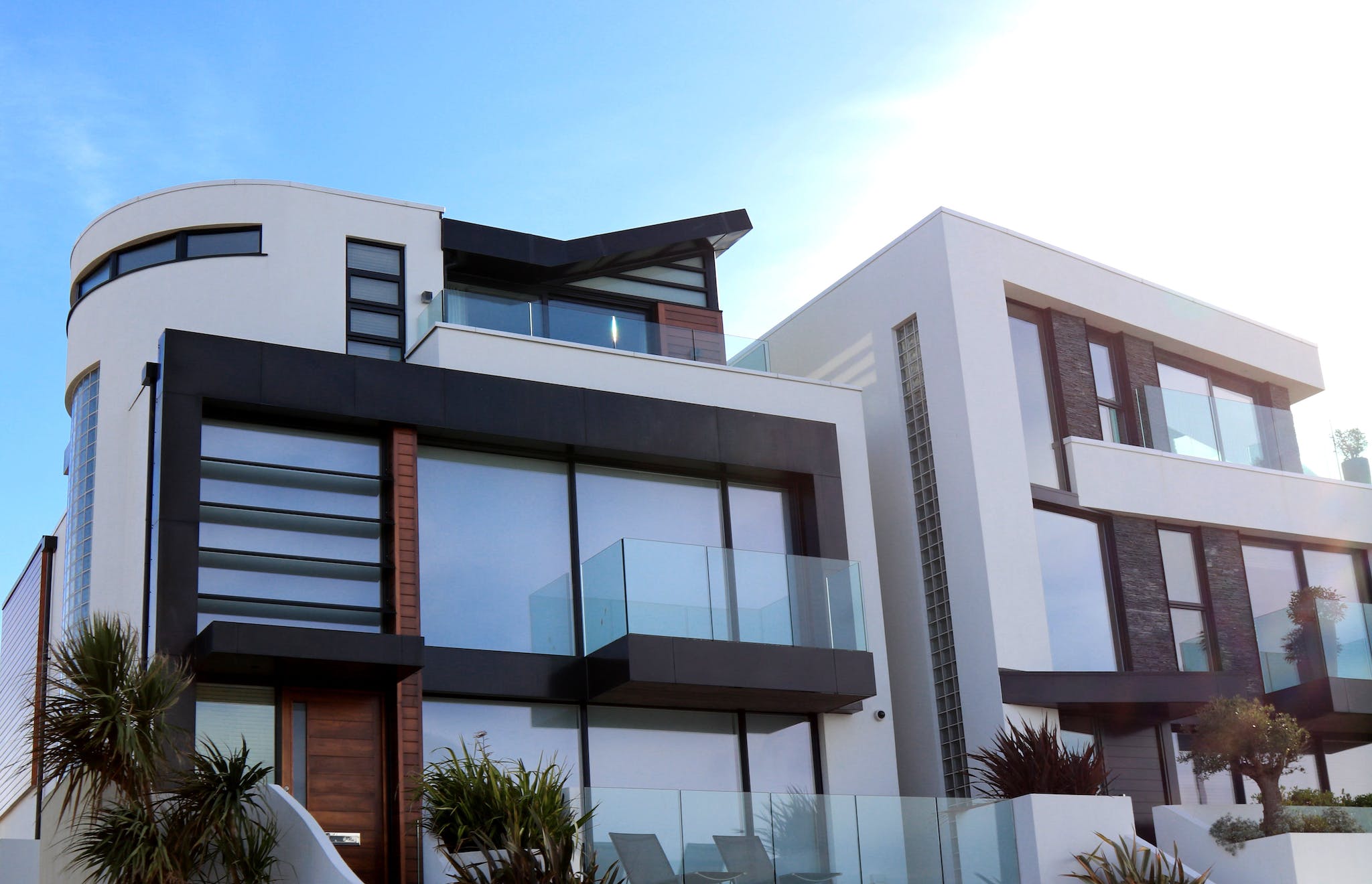 modern-building-against-sky